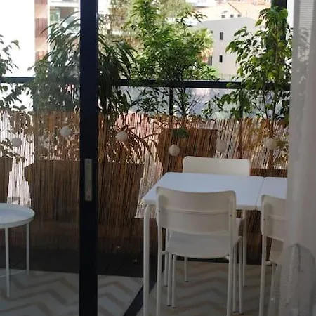 Appartement Walk To The Beach, Flat With Terrace And Parking Antibes